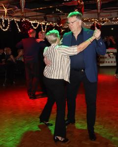 2e Kerstbal (020)
